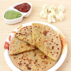 STUFFED PARATHAS WITH CURD AND PICKLE